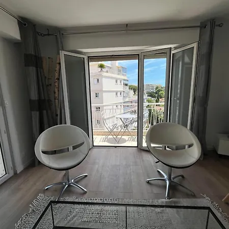 Juan Les Pins *